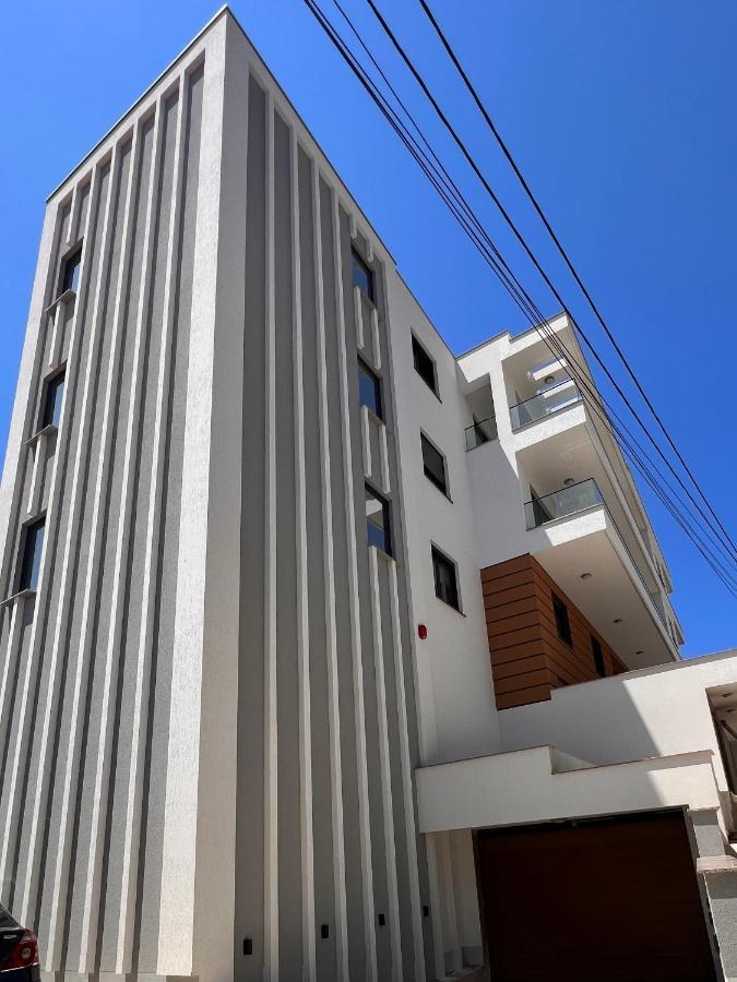 Nejra Apartment Улцинь Екстер'єр фото