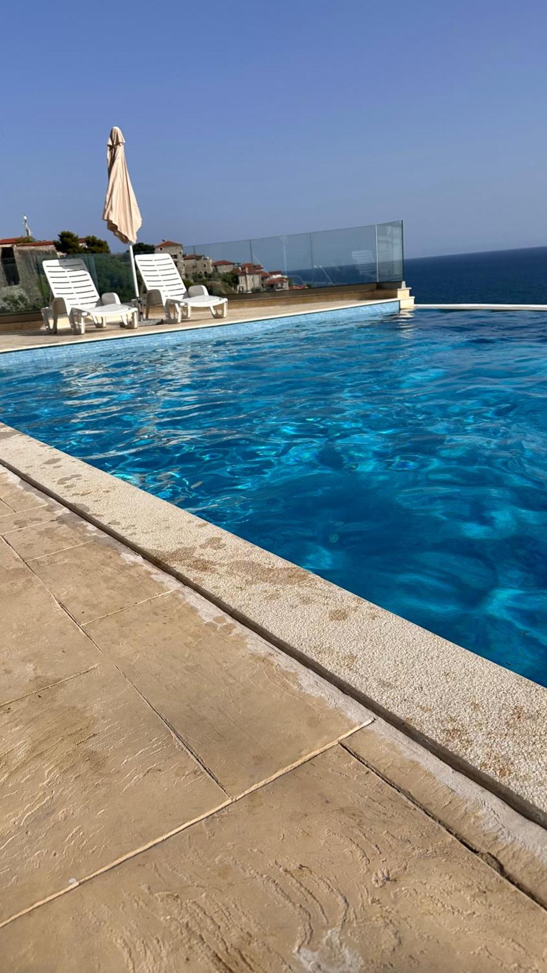 Nejra Apartment Улцинь Екстер'єр фото